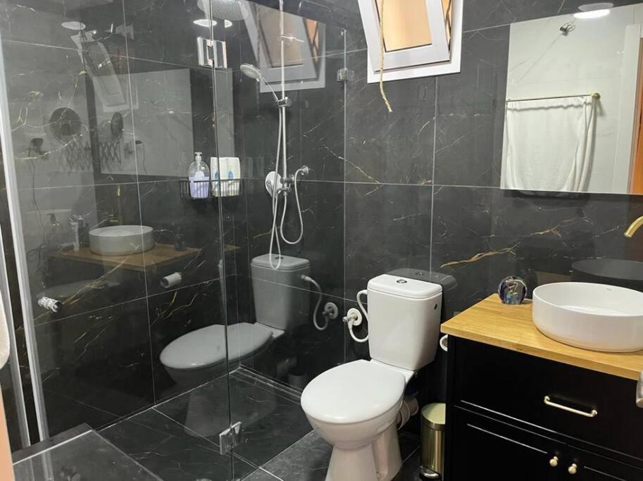 לופט כפרי / אלגנטי מקסים + חניה ללא תשלום Apartamento Ashdod Exterior foto